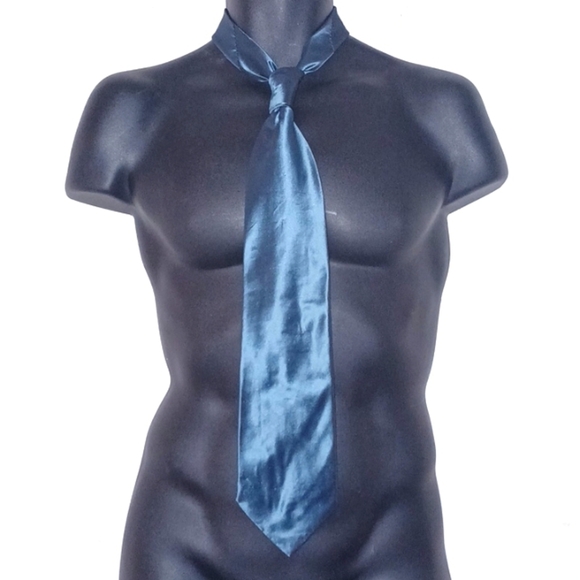 Mossimo Silk Necktie - Picture 3 of 5